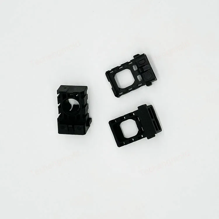 特诚科技PEI精密注塑件实拍 1